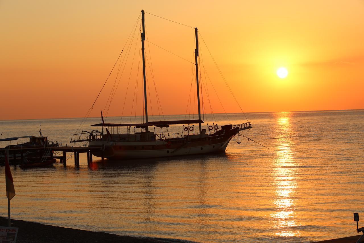 Club Akman Beach Çamyuva Exterior foto